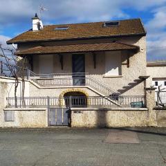 Appartement avec Piscine Riorges