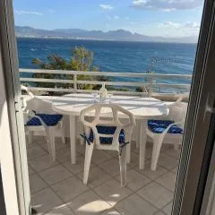 Atlas Apartment with Private Beach and SeaView Blue
