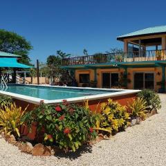 Iguana Beach House Belize