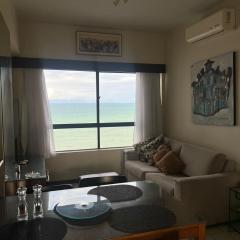 Flat com vista para o mar