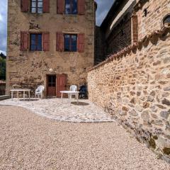 Gîte charmant 5 pers. à Saint-Vert: nature, calme, proche rivières et sites touristiques - FR-1-582-223