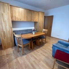 Wohnung nähe Schlosshof