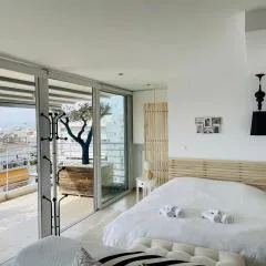 Luxury Penthouse Studio with Sea View, Palaio Faliro