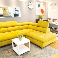 Casa de Dinca, 2 bedroom, big balcony, free parking zone