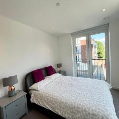 Whitechapel Superior Apartment