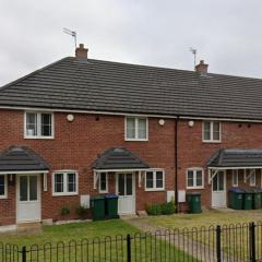 Beautiful 2-Bed House in Coventry