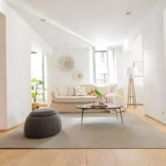 8 balconies Heart of the old town