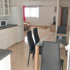 3 bedrooms apartement at Arrecife 800 m away from the beach with balcony and wifi