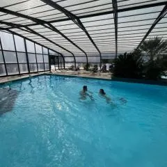 Mobil home confort XL,camping la pommeraie, piscine et océan, concarneau et pont aven