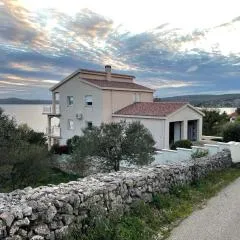 Villa Mebelle mit Meerblick