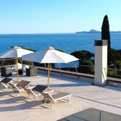 GARDA BLUE HOME on the lake - pool, solarium and garage