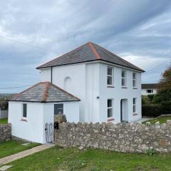 Spacious Family Home in Gower