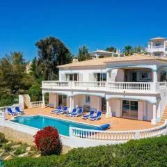 Parque da Floresta villa 209 with pool on golf resort