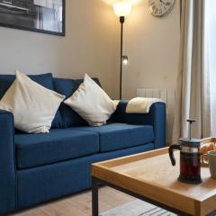 Stylish Central 1 Bed Apartment by Kahuna Stays