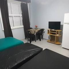 Kitnet 4 Guarujá (sem garagem) - Pitangueiras