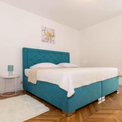 Apartment PERLA - Two Bedroom Apartment With Stunning View