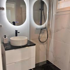 Suite jacuzzi 2 min de la mer