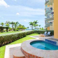 Beachfront - Garden Delight 3BR condo - E125