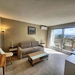 Terrace one bedroom lacoste