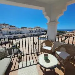 Vistas Benalmadena Costa,2 hab ,piscinas , garaje