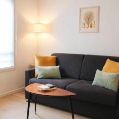 Charming 28 m Love Nest in Vanves