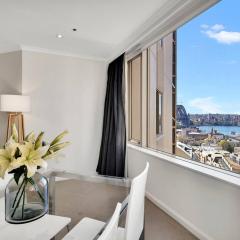 Quality apartment in the Rocks GLO1203