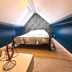 Retraite Romantique en Brenne: Piscine, Confort et Nature - FR-1-591-587