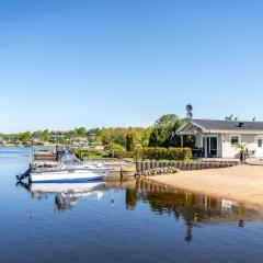 Holiday Home Ekenäs by Interhome