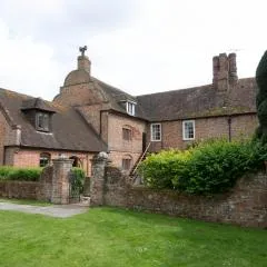 Knowlton Properties