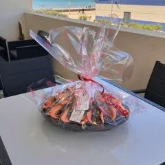 Appartement T2 de standing, face mer, 4 pers, à 30m de la plage, parking privatif - FR-1-701-73