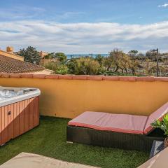 Lovely Home In Agde With Wifi