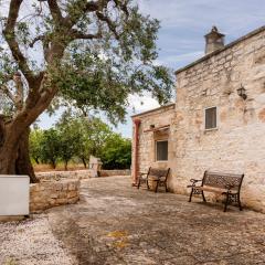 Poetry House - Idyllic Country Villa Retreat