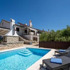 Apartment Albaneze by Interhome