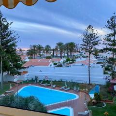 Tanife 310 - Playa del Ingles comfort Suite with Sunset view