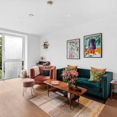 Stylish Flat near Tower bridge Pass the Keys