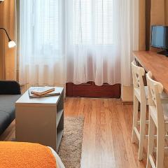 FilinHome Budapest Oktogon Studio