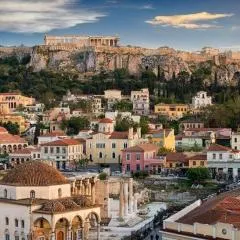 Beautiful & Modern 1BR Suite Near Tsokri Square