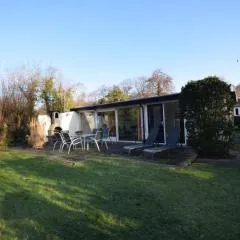 VZ2310 Vakantiebungalow in Oostkapelle