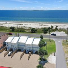 Wine Down by Pristine Properties Vacation Rentals