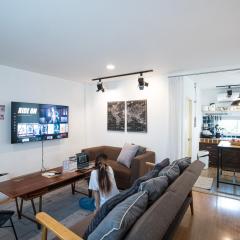 2 Bedrooms 1 living room near Old City