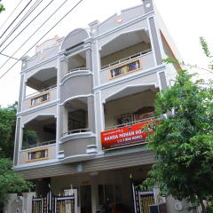 Nanda Mohan Homestay- Luxury AC Apartment close to Alipiri Kapila Teertha and ISKON temples
