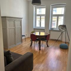 Quiet one-bedroom-flat, close to the city center