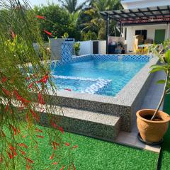 TerriFig Homestay with Private Pool