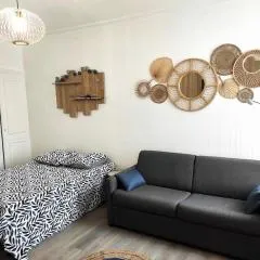 Studio 28 À l'orée de l'eau