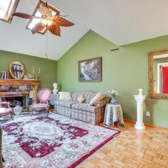 French-Inspired Townhome 9 Mi to Saratoga Springs!