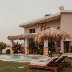 Maya pool & mountain view villa