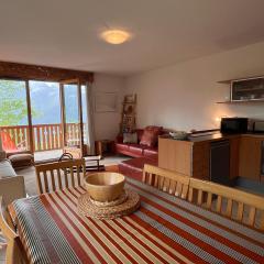 NEW-Spacious apartment with beautiful views max 8 pers