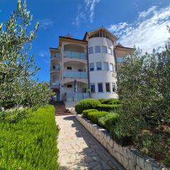 Apartments Home & Garden Lavanda