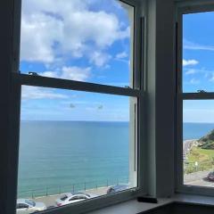 Stunning Sea View 2 Bedroom Flat in Scarborough