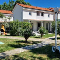 Ferienwohnung "Corinthia 4" direkt am Wasser